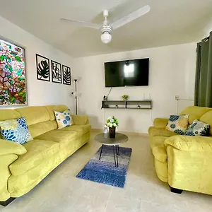 Casa El Conquistador/excelenteubicacion/2hab/wifi Сasa de vacaciones