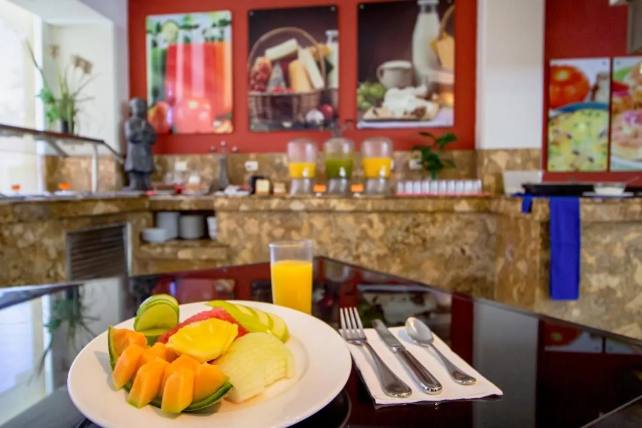 Hotel El Español Paseo de Montejo Mérida 4*,  México